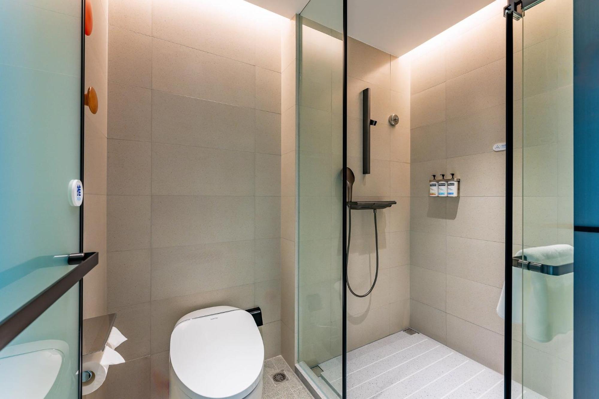 Holiday Inn Express Shanghai Jing'An Temple By Ihg Esterno foto