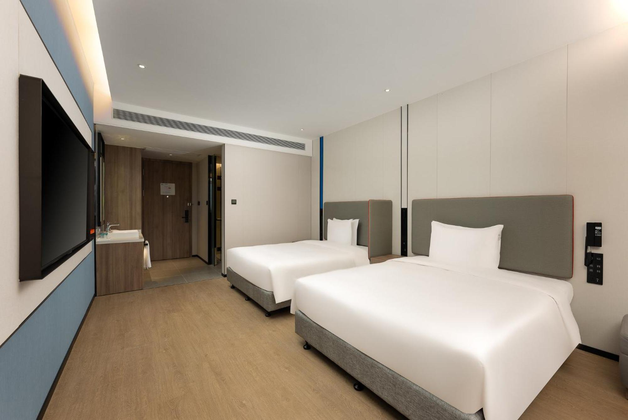 Holiday Inn Express Shanghai Jing'An Temple By Ihg Esterno foto